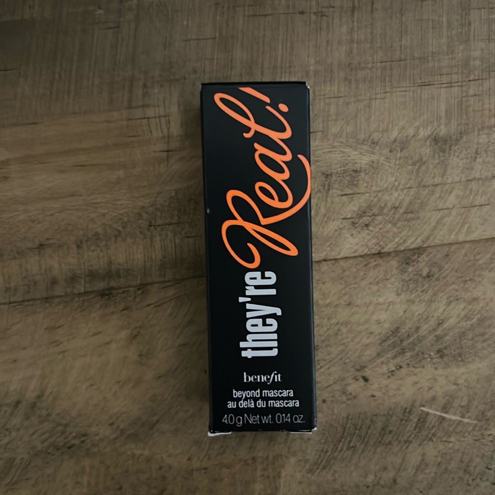 Mini Benefit They’re Real mascara